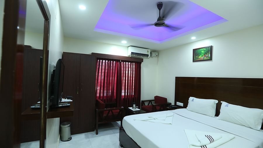 Double Deluxe Room 4