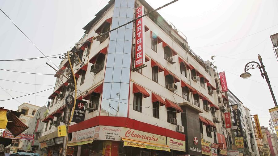 Hotel Sarthak Palace, Karol Bagh, New Delhi New Delhi And NCR facade hotel sarthak palace karol bagh new delhi 2