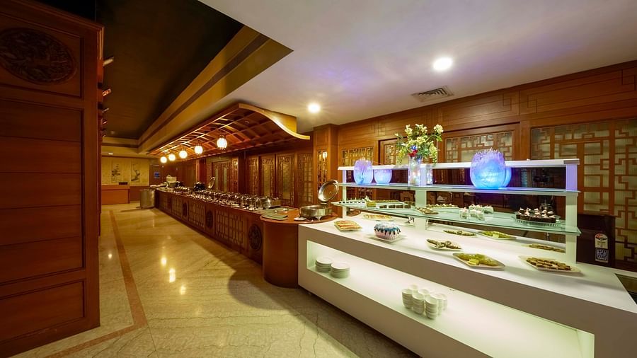 JP Hotel in Chennai Seabreeze Buueft Counter