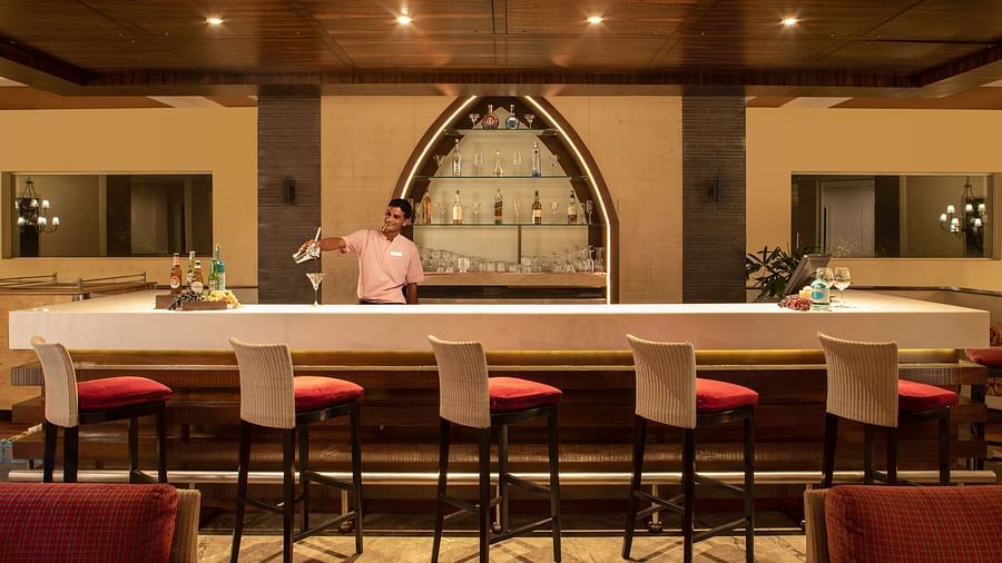 An image of the Lobby Bar at Kenilworth Resort and Spa