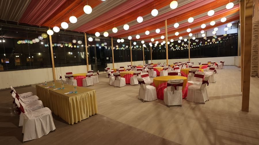 Conference & Wedding Hall 9
