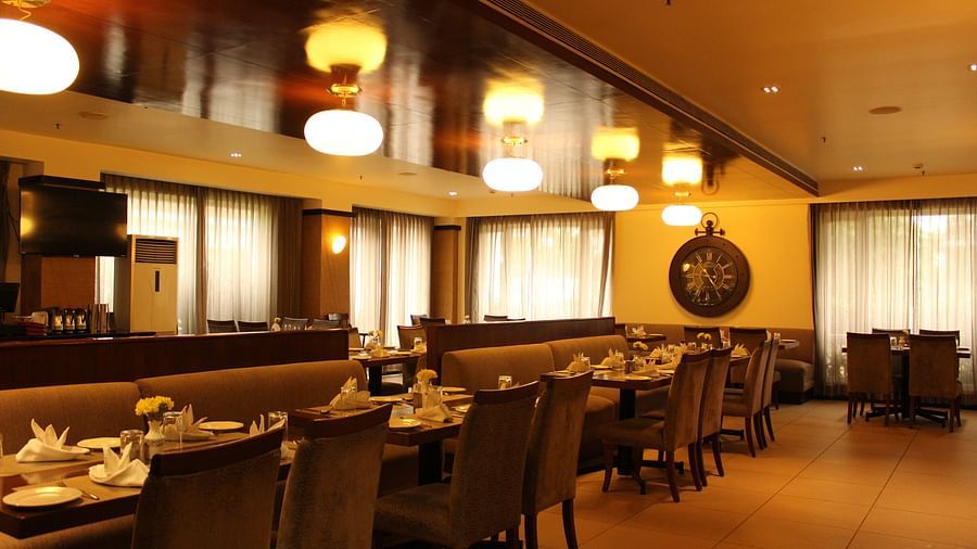 interior of bengaluru restaurant at la classic, hosur road