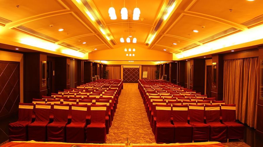 theatre setting at bougainvilla banquet hall - la classic, hosur road