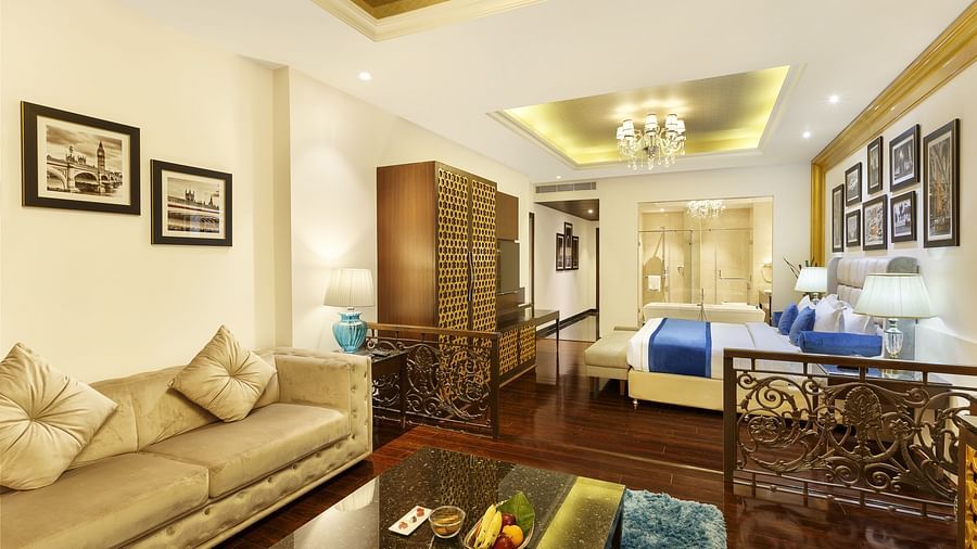 Executive Suite with bathroom
