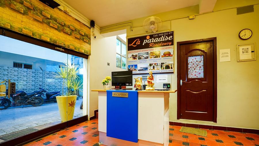 La Paradise Residency Reception 2