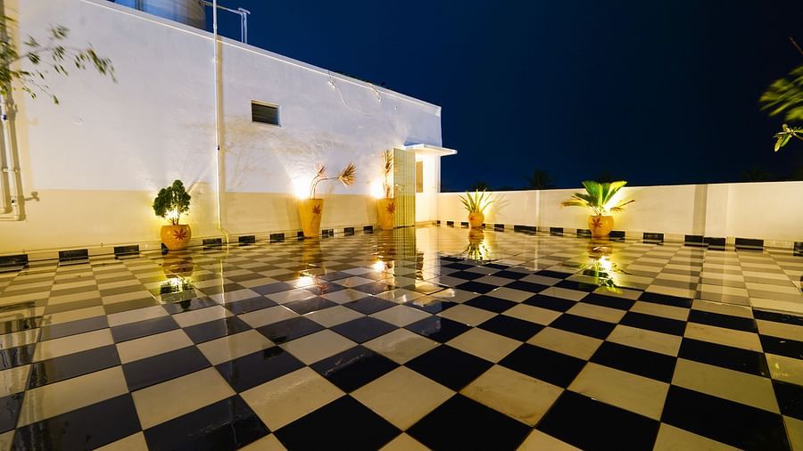 Le Poshe Luxury terrace 3