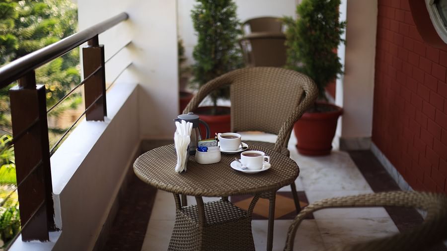 The Balcony at the Super Deluxe Room - Lamrin Boutique Cottages Rishikesh
