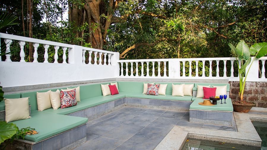 L shaped pool @ Lamrin Ucassaim Hotel, Goa