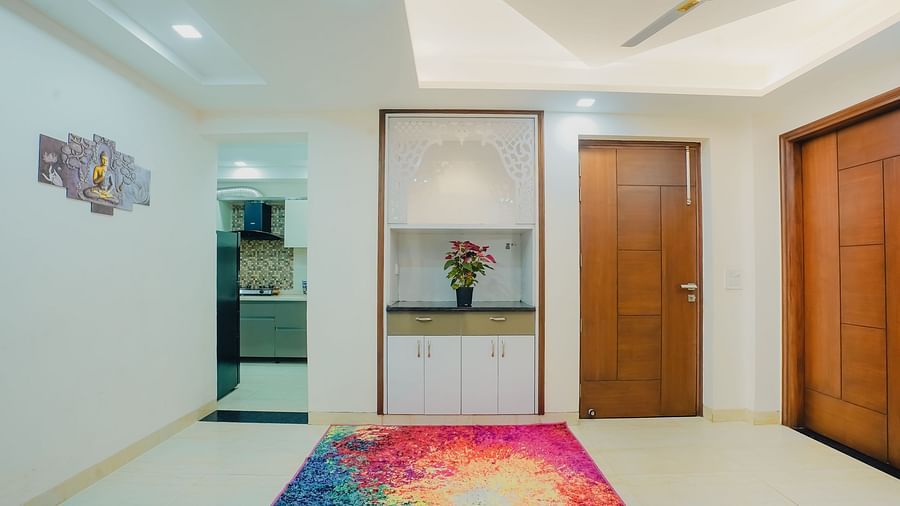 Lime Tree Hotel Golf Course Extension Road Gurgaon near me