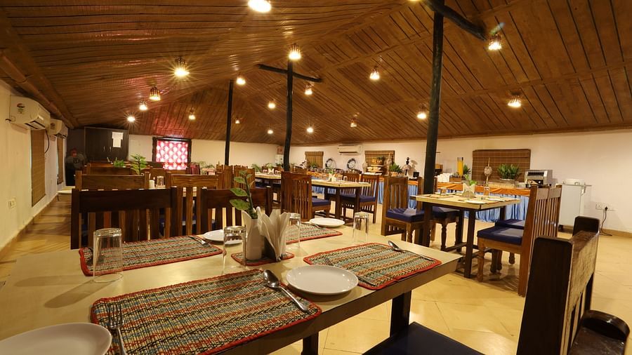 Calm and cosy restaurant at Lotus Eco Beach Resort Konark