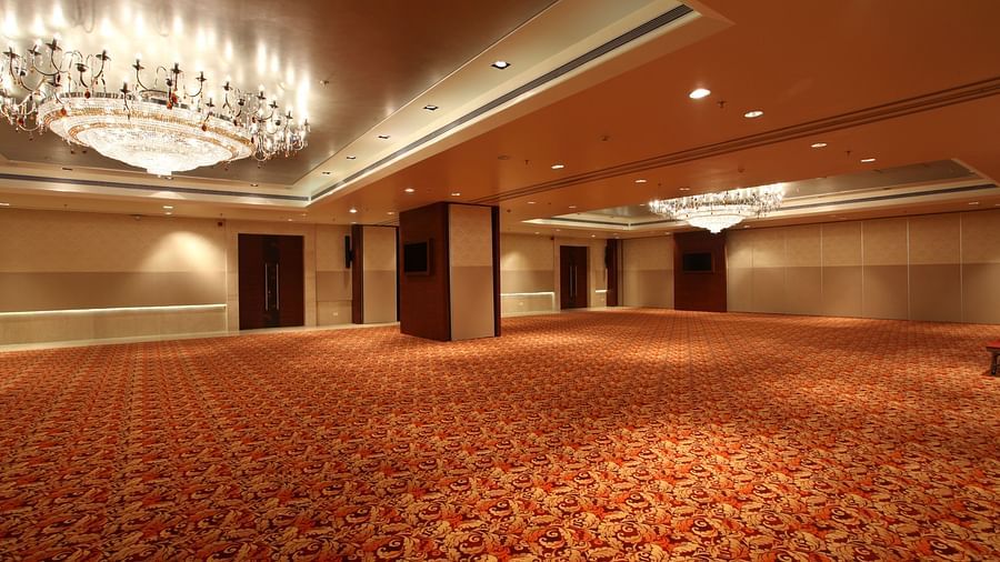 Banquet hall at Mahagun Sarovar Portico Vaishali, best hotel in vaishali 2