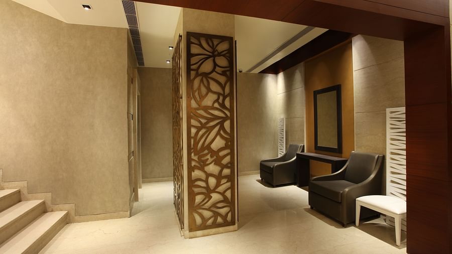 Banquet hall at Mahagun Sarovar Portico Vaishali, hotels in ghaziabad 4
