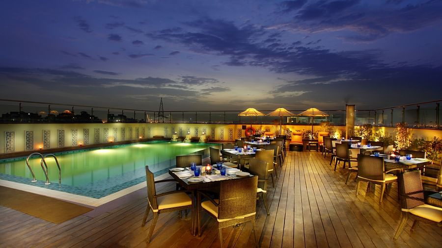 Terrace Grill at Mahagun Sarovar Portico Vaishali, restaurants in vaishali 2