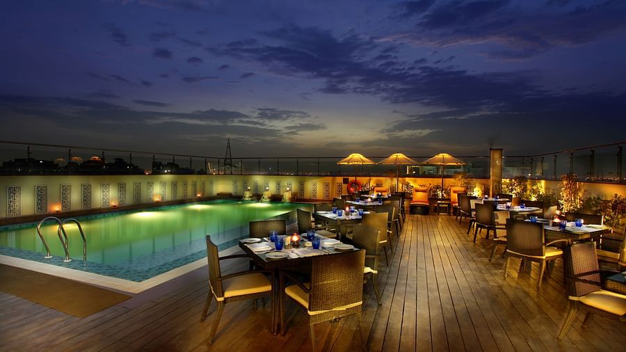 Terrace Grill at Mahagun Sarovar Portico Vaishali, restaurants in vaishali 3