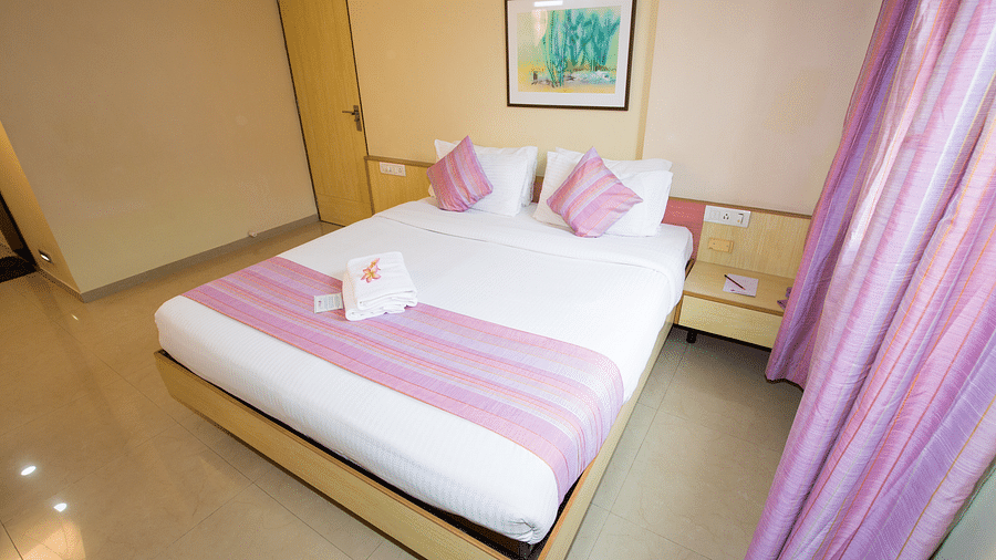Luxury Suite - Bed Room - 4
