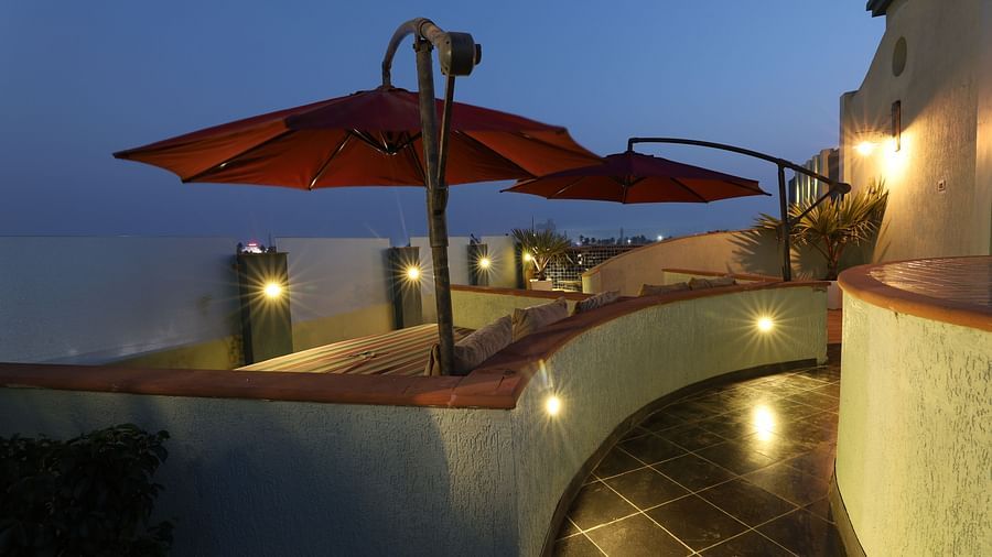 Rooftop Pool