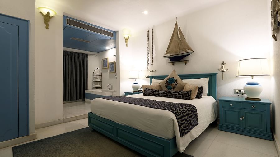 White Mischief Suite in Puri 6