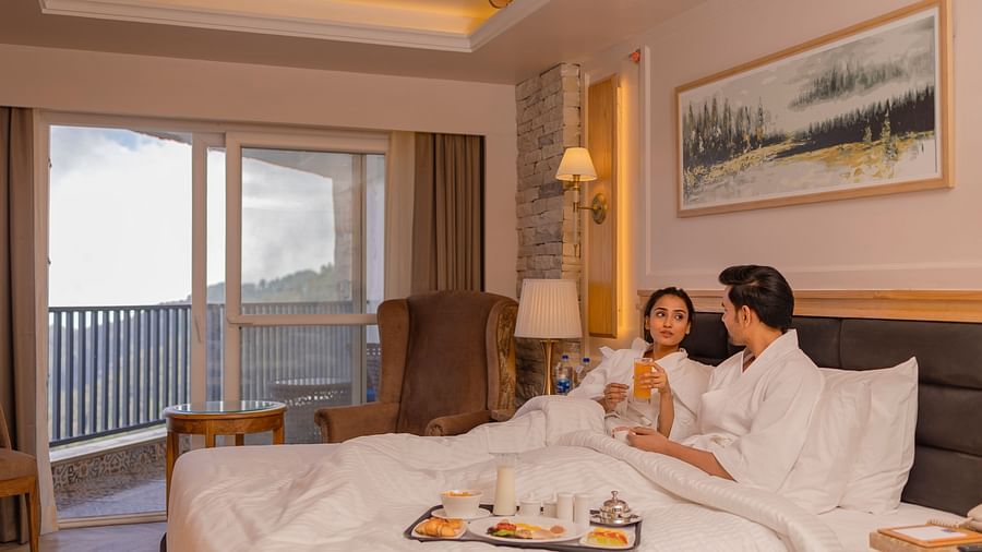 IN ROOM BREAKFAST Panorama room