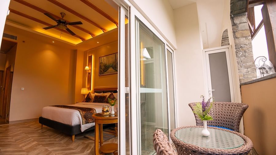 PREMIUM ROOM 1