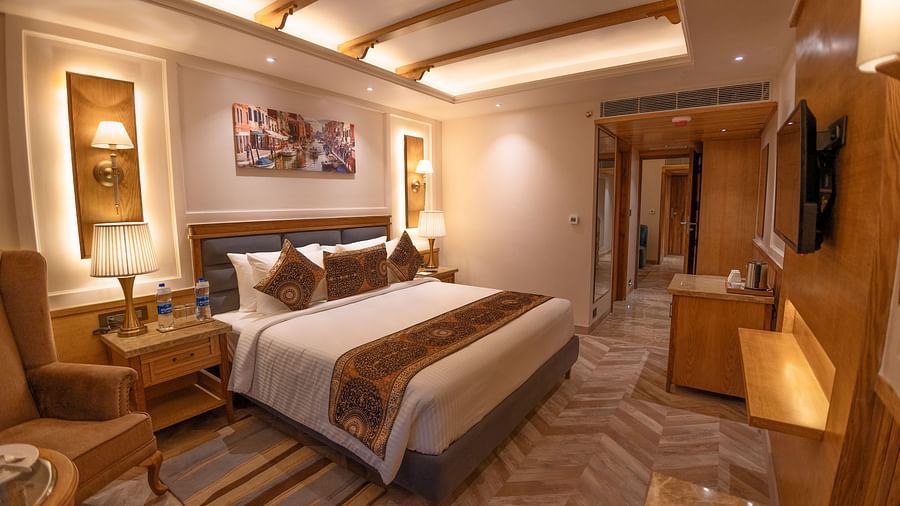 PREMIUM ROOM 2