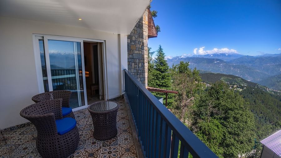 PRIVATE ROOM TERRACE