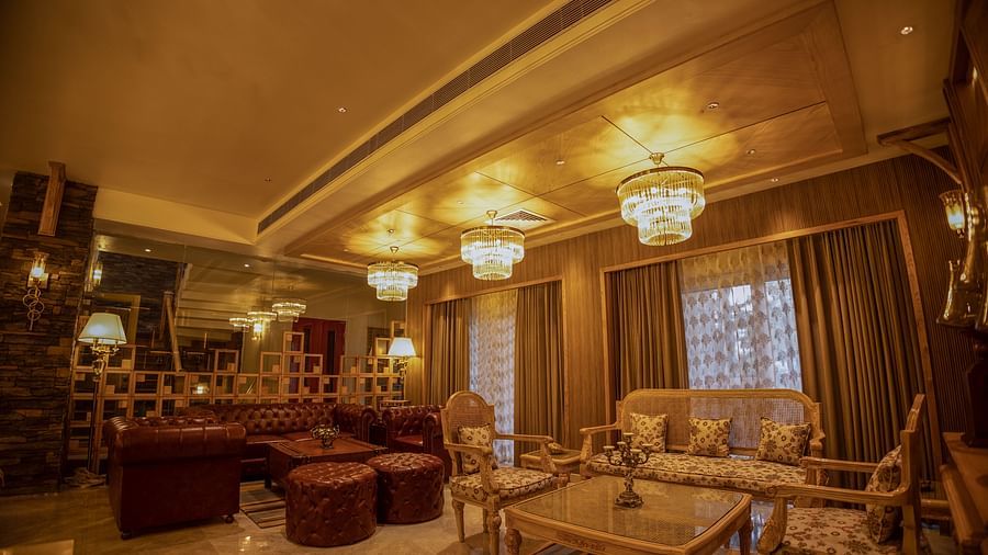 RECEPTION 1