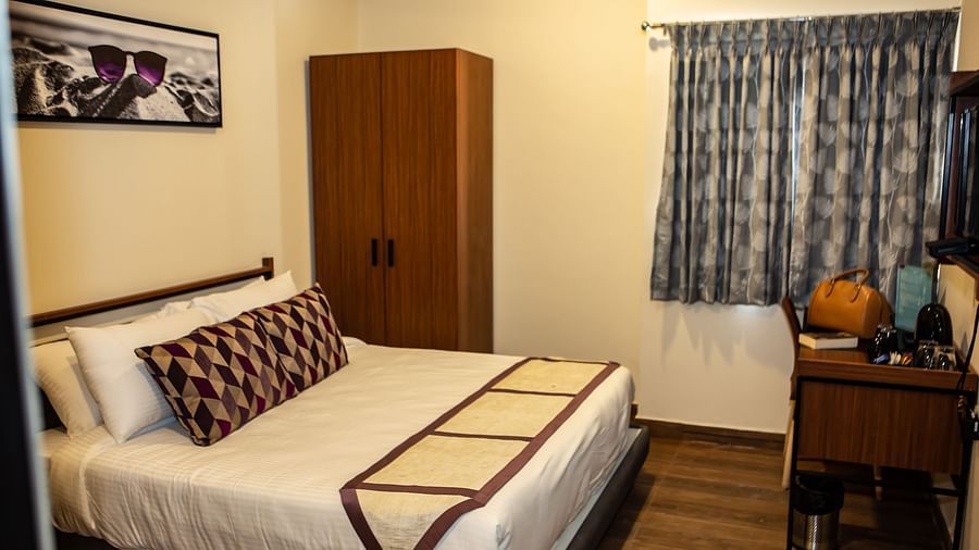 Double Room 