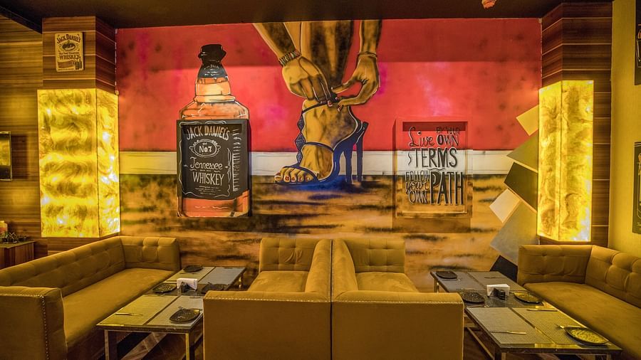 Paimana Bar 2