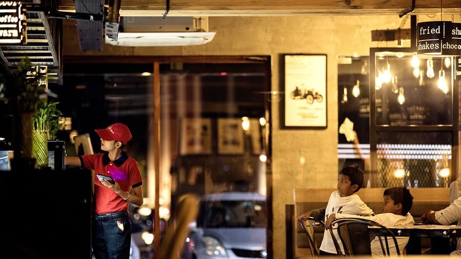 RKG coffee shop 9