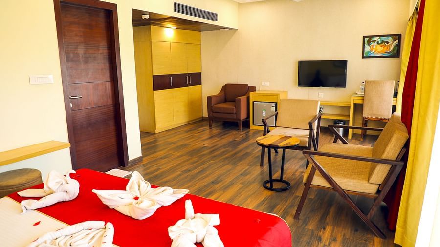 Executive Suite 2
