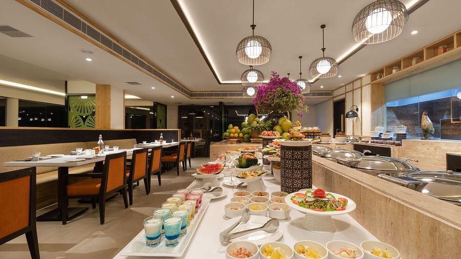 Restaurant buffet2