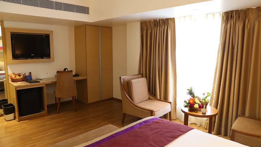 Superior Rooms Sarovar Portico Ahmedabad 5