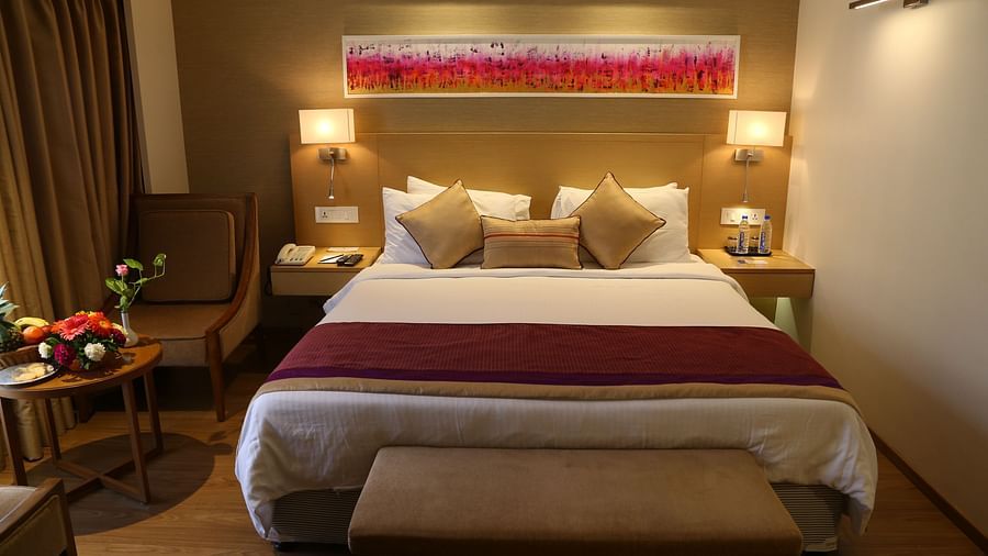 Superior Rooms Sarovar Portico Ahmedabad 7
