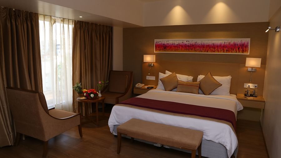 Superior Rooms Sarovar Portico Ahmedabad 9