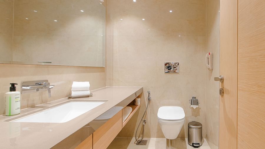 Bathroom view of the Superior Room at Sarovar Portico, Ajmer