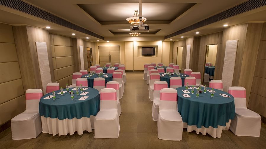 Banquet at Sarovar Portico Naraina 2
