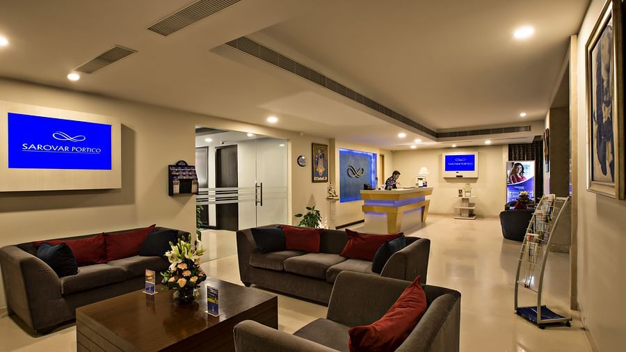 Lobby at Sarovar Portico Naraina 4