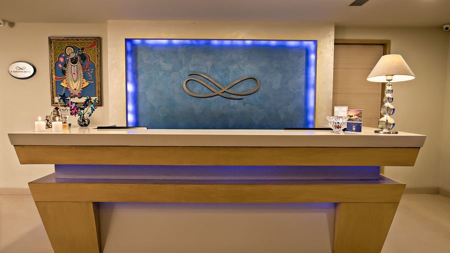 Lobby at Sarovar Portico Naraina 5