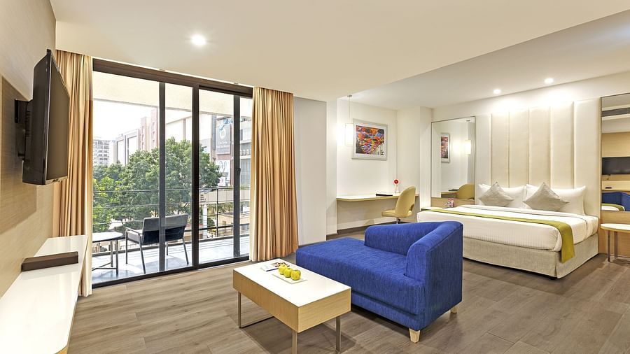 8 Club Room With balcony