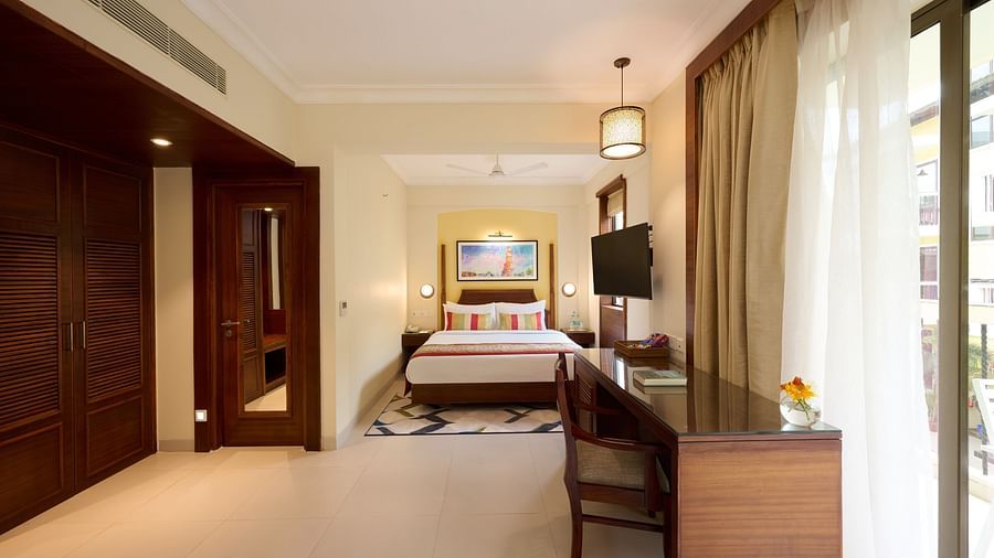 Premium king bed  front bed view