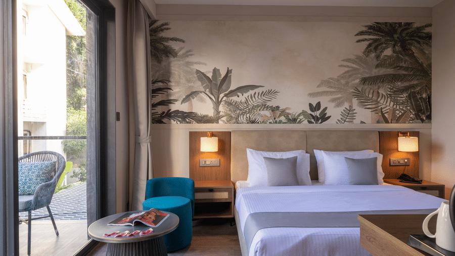 1.Pool View Room