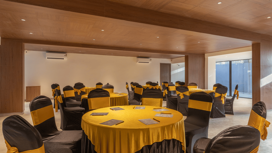 25. Conferance Room