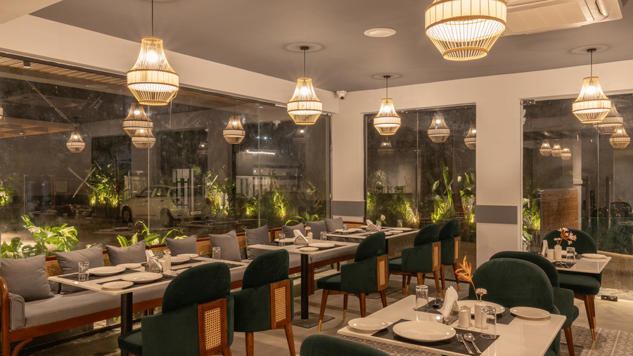 4.Restaurant