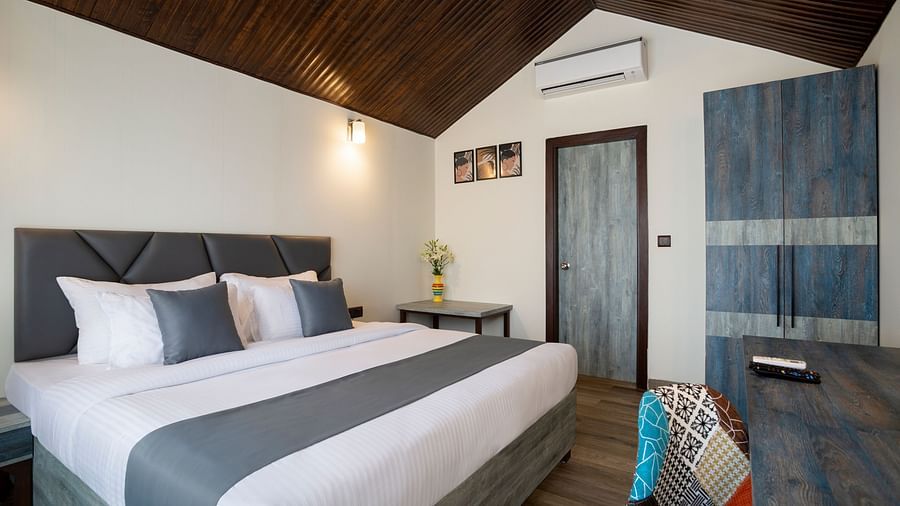 Ocean Front Cottages in Vagator north goa beach