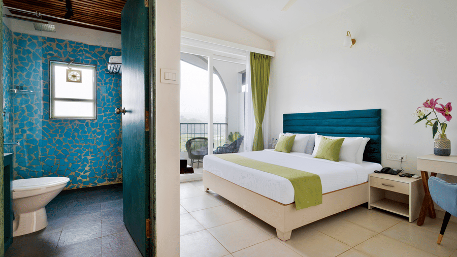 27.Premium Room