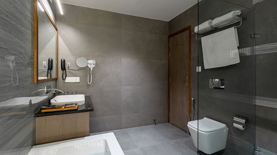 vanity area of a Superior Room at Stone Wood Hotel, Kumbhalgarh