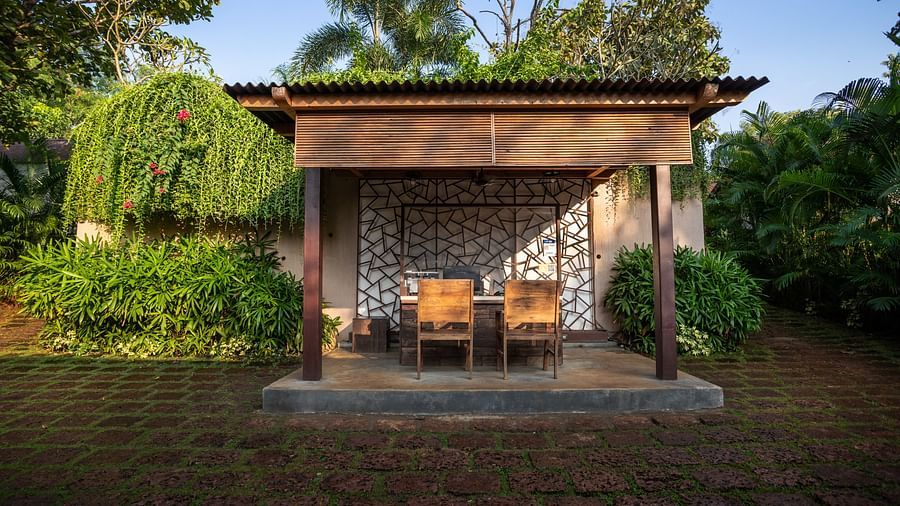 The sitting patio at our reception of our resort in Mandrem 