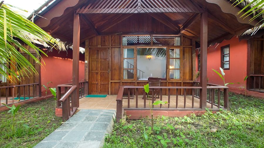entrance f one of our Havelock Cottages 5