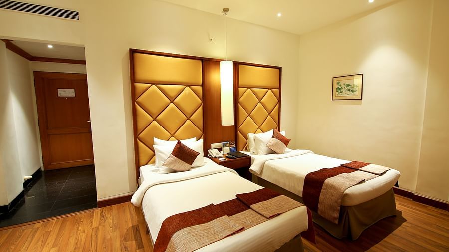 Superior Room at The Gokulam Park Hotel Kochi 9