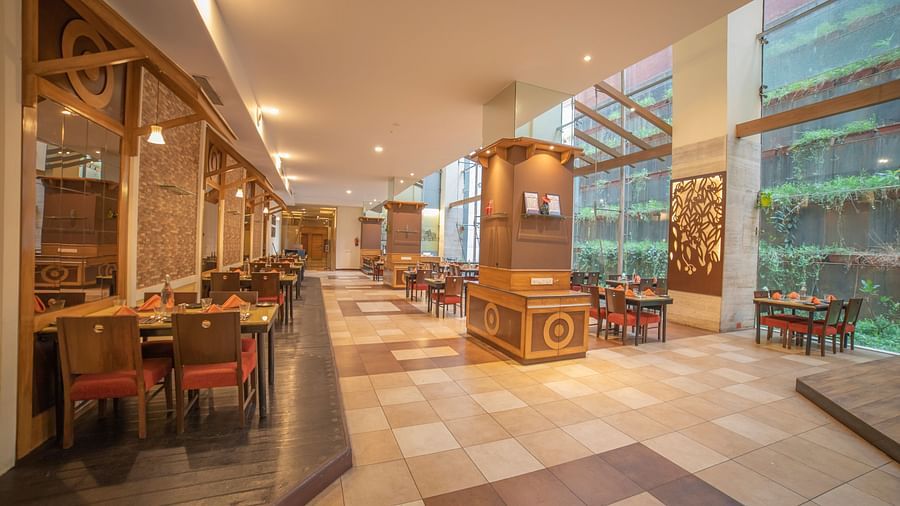 restaurant image of orchid hotel pune 4